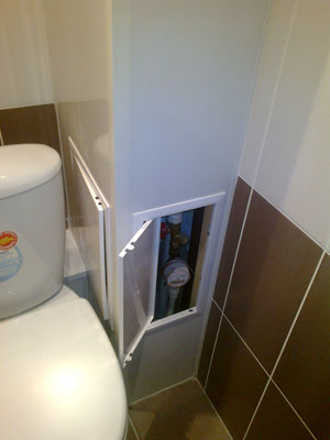 Armoire sanitaire en plastique