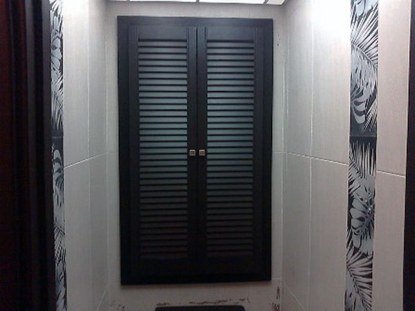 Armoire avec portes