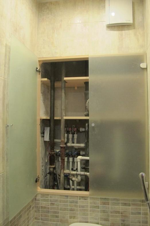 Armoire à portes battantes