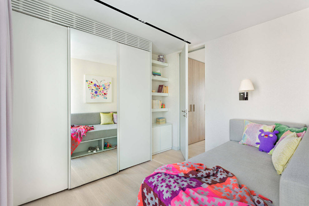 Intérieur lumineux pour les enfants