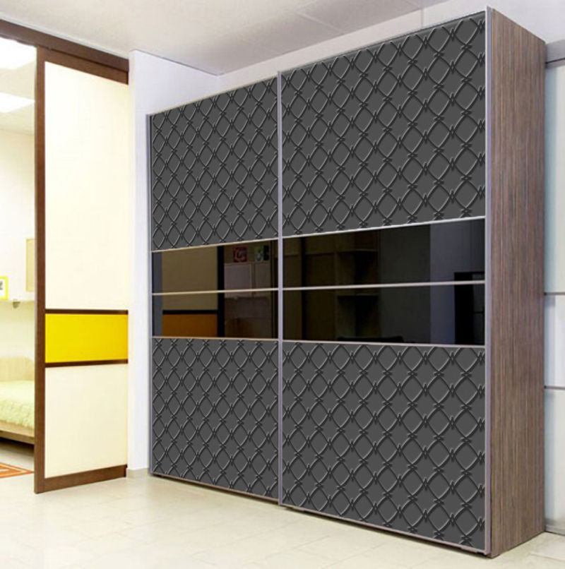 Armoire sombre