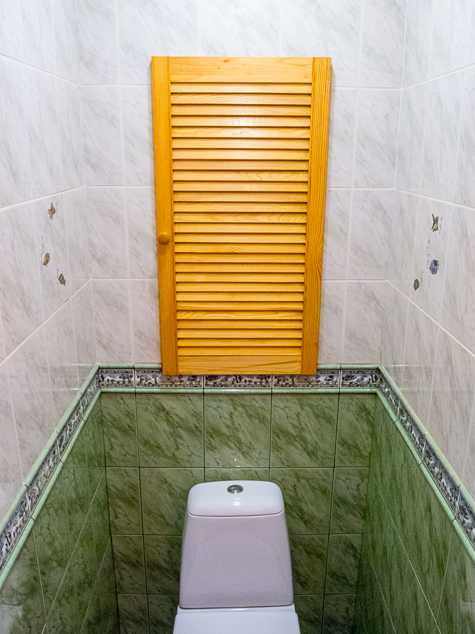 Porte persienne