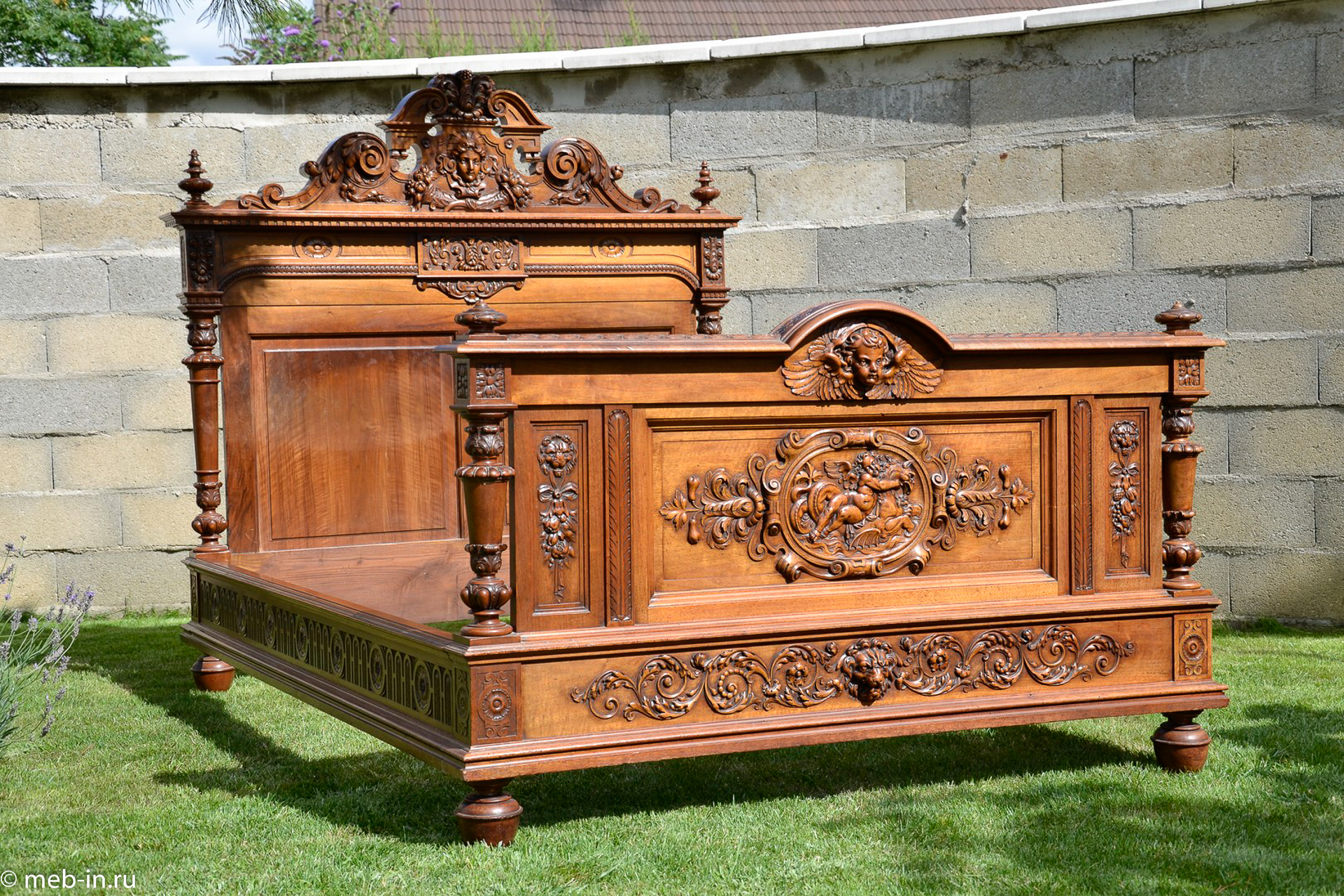 Meubles antiques