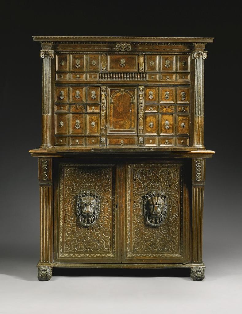 Mobilier ancien des 18-19ème siècles