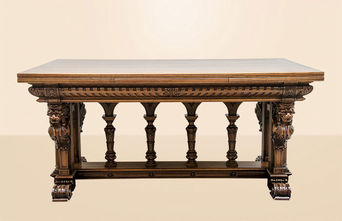Table antique en noyer