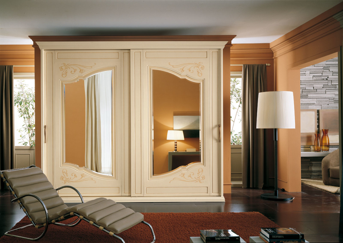 Miroirs bouclés