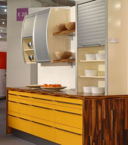 Construction de volets roulants pour meubles