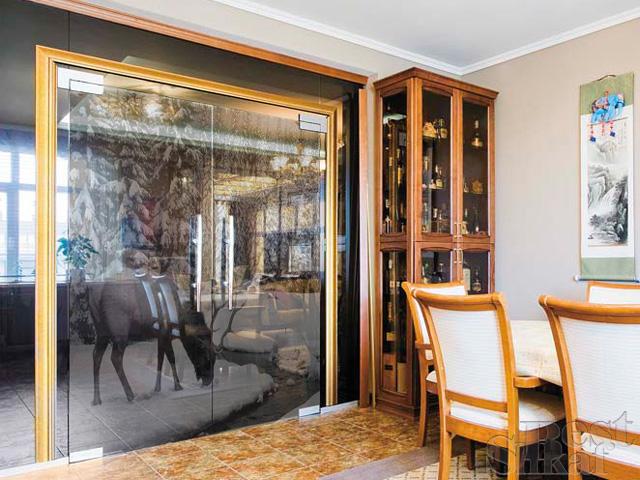 Beaux dessins sur des armoires coulissantes - gravure laser