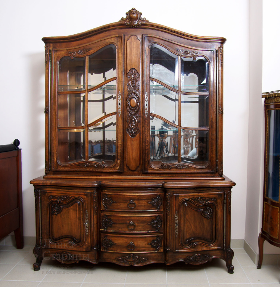 Armoire à vaisselle