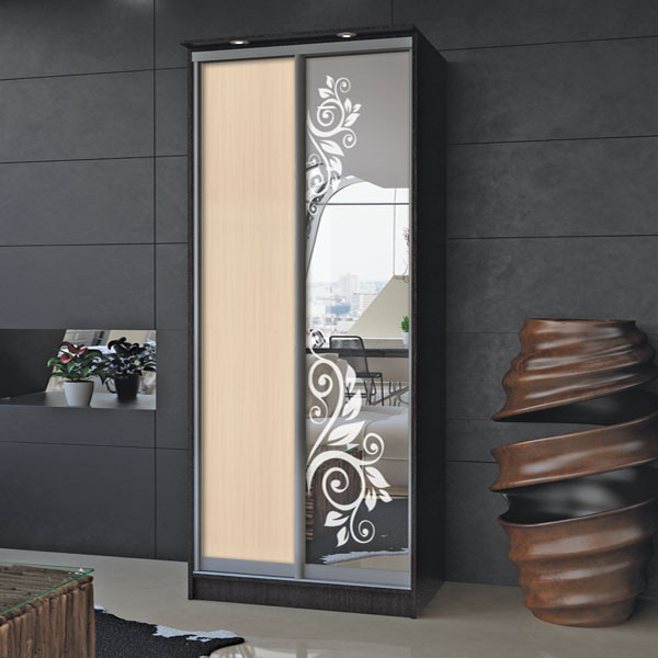 Armoire à deux portes
