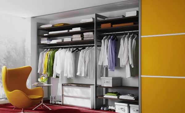 Armoire coulissante et son garnissage