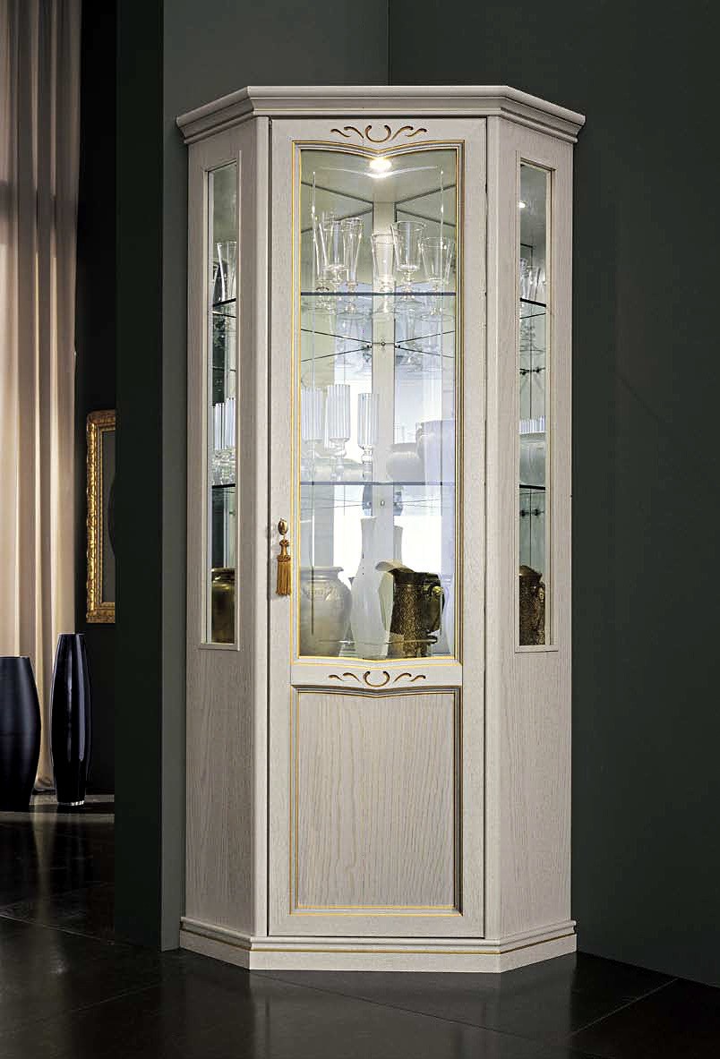 Armoire d'angle