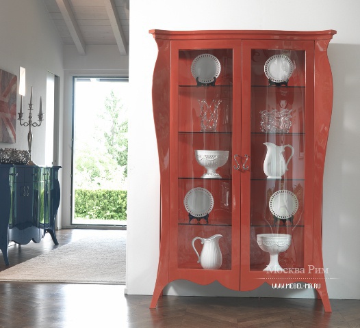 Vitrine en rouge