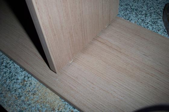 Sélection de chevilles de meubles