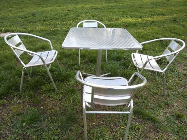 Décor de chalet en aluminium