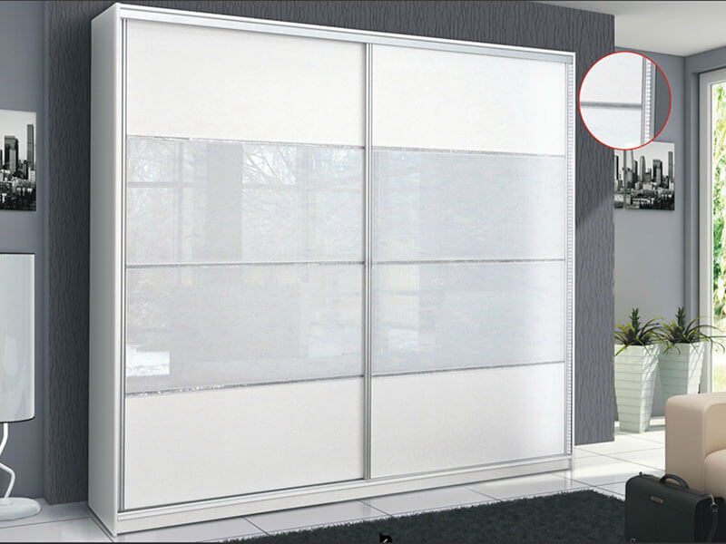 Armoire blanche