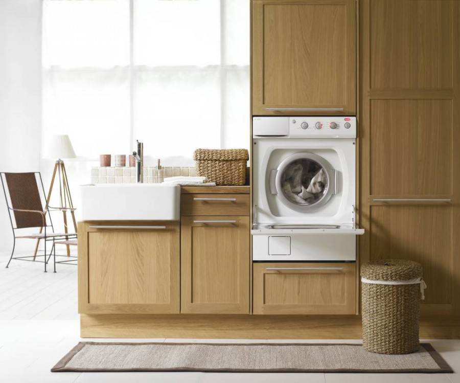 Armoire en bois