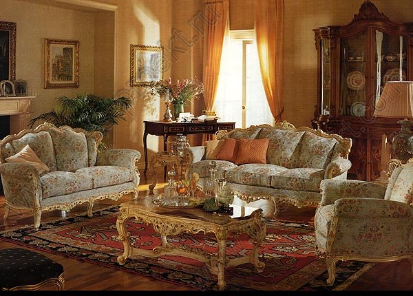 Deux fauteuils et un canapé