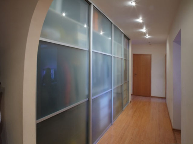 Portes de compartiment en verre givré