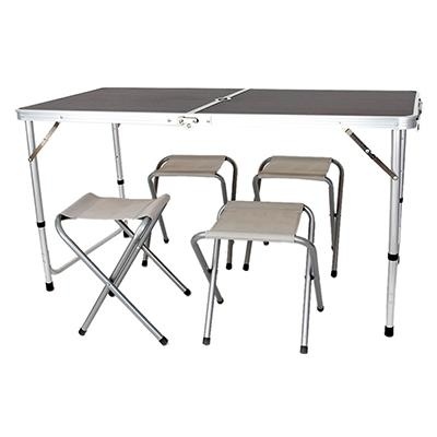 Mobilier de camping en tuyaux
