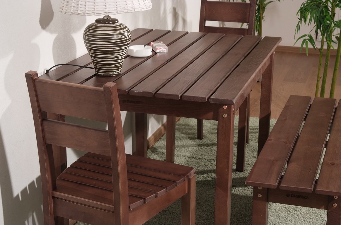 Meubles en bois brun