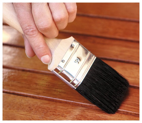 Vernis pour meubles
