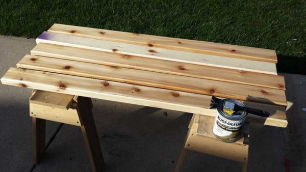 Nous traitons des panneaux pour la fabrication de meubles