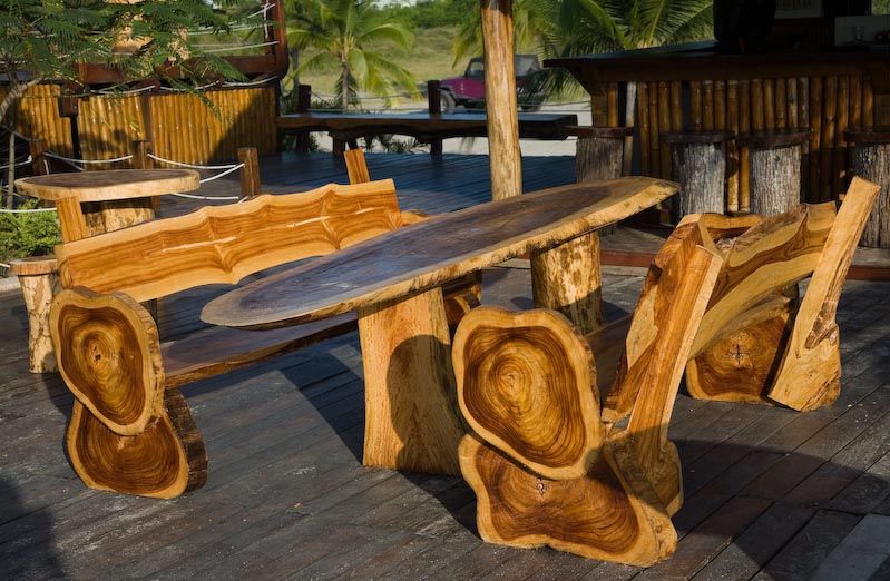 Table et chaises pratiques