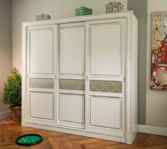 Armoire 3 portes coulissantes