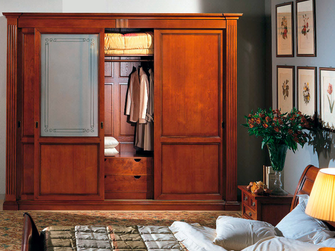 Armoire en bois