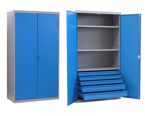 Armoire en métal