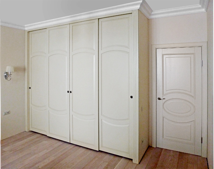 Armoire coulissante film MDF blanc opaque avec fraisage