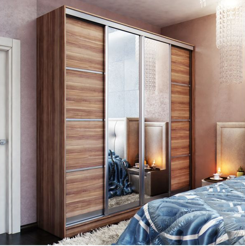 Armoire 4 portes à portes coulissantes avec miroir