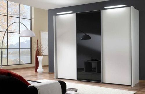 Armoire coulissante chez l'hôte