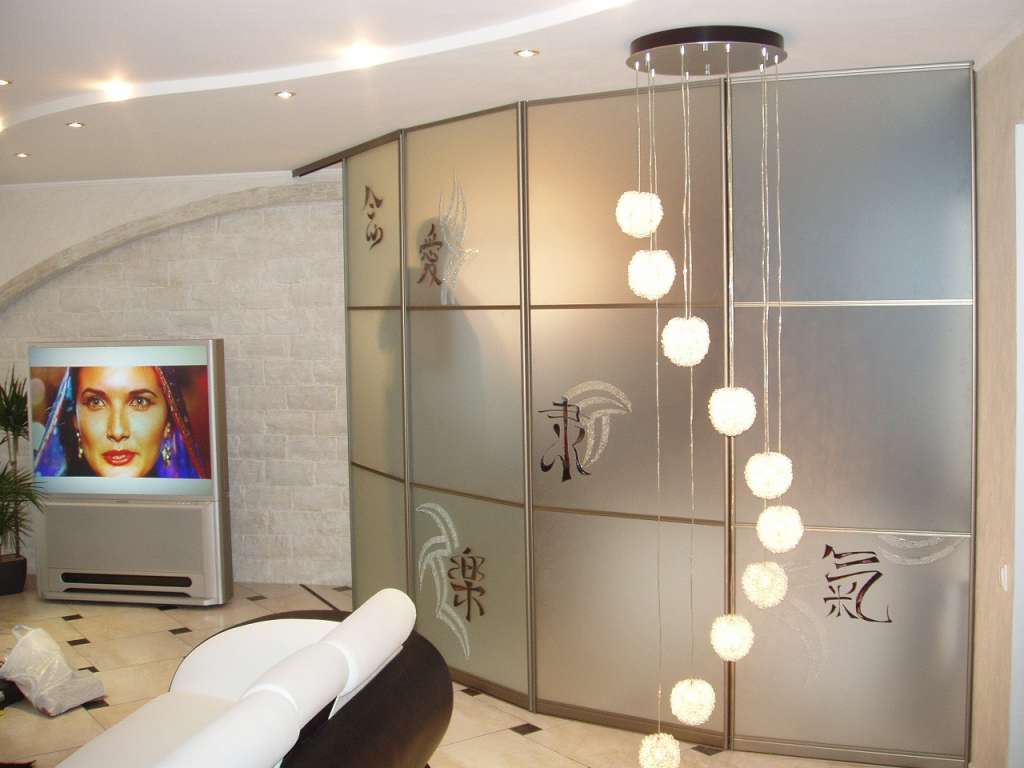 Armoire sablée