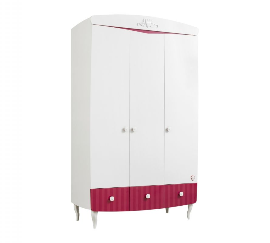 Armoire à trois portes