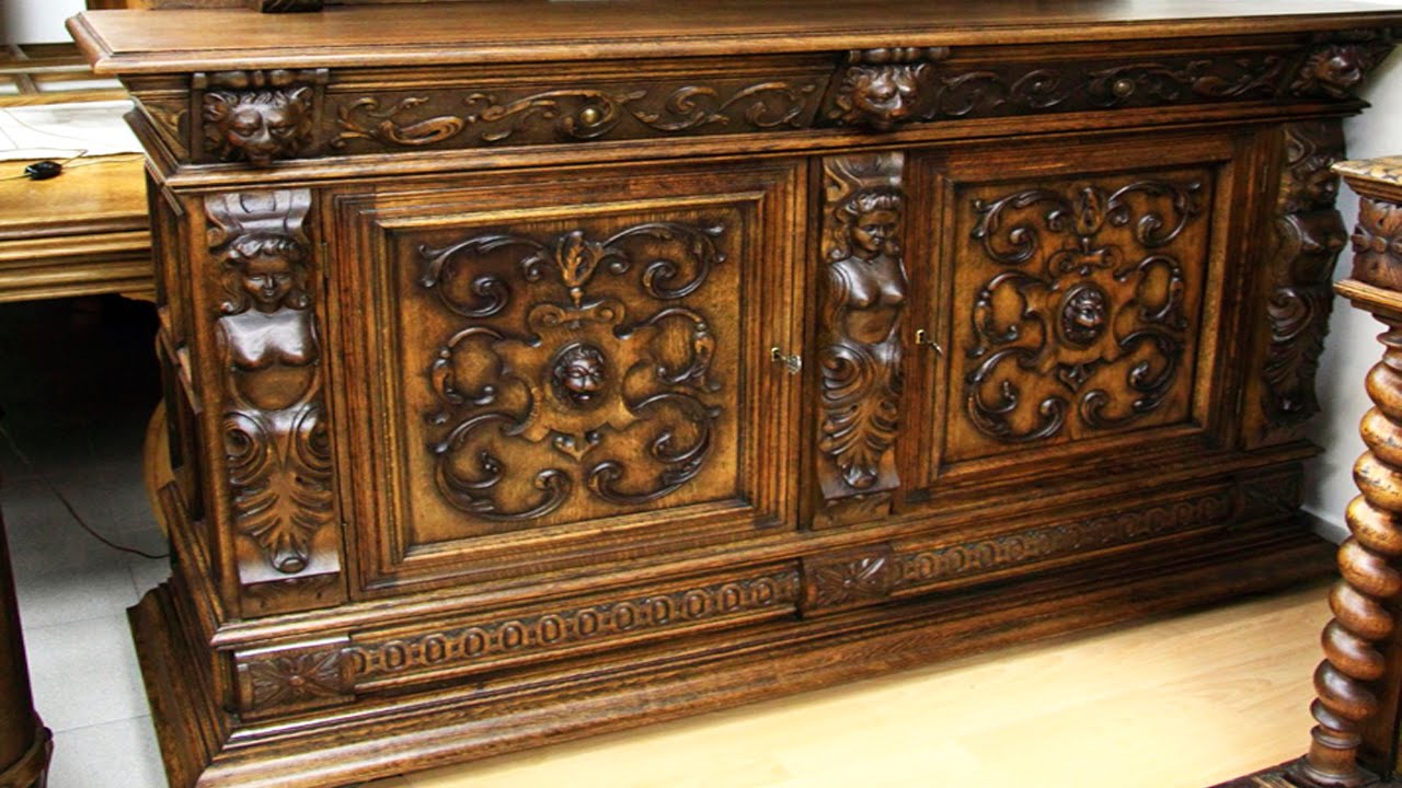 Meubles modernes vieillis
