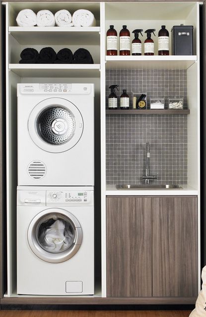 Machine à laver à l'intérieur