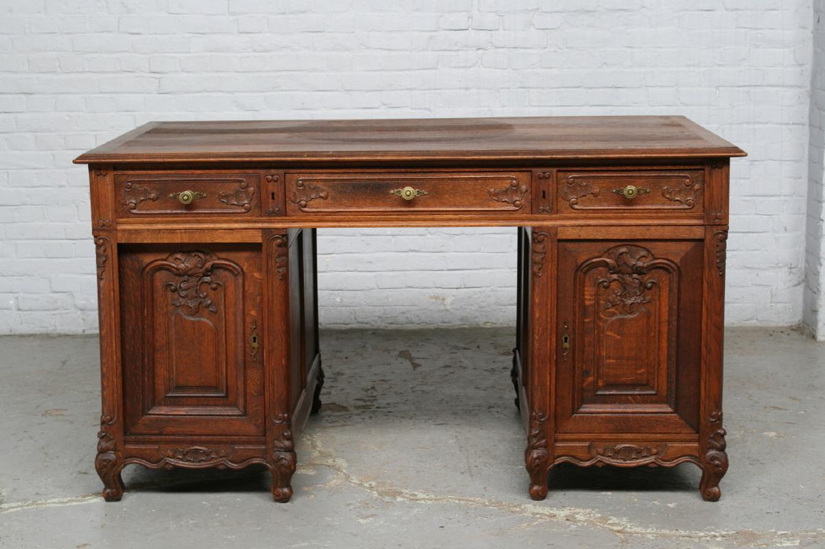 Bureau pratique pour un bureau