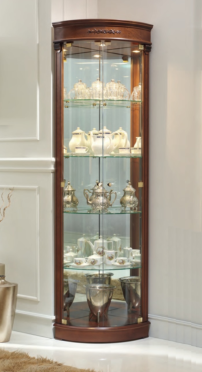 Vitrine d'angle