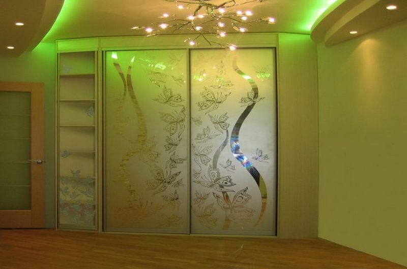 Armoire encastrée