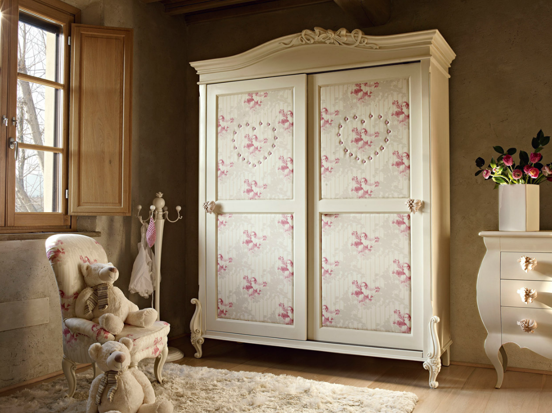 Décor d'armoire
