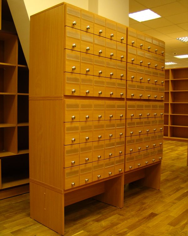 Armoire en bois