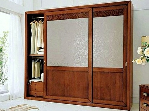 Armoire en bois