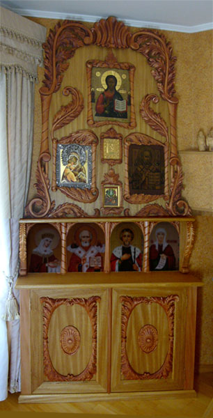 Accueil iconostase en bois