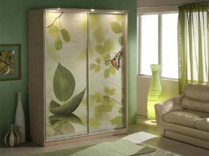 Armoire à deux portes