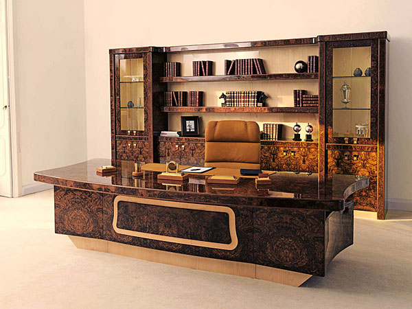 Mobilier élégant italien