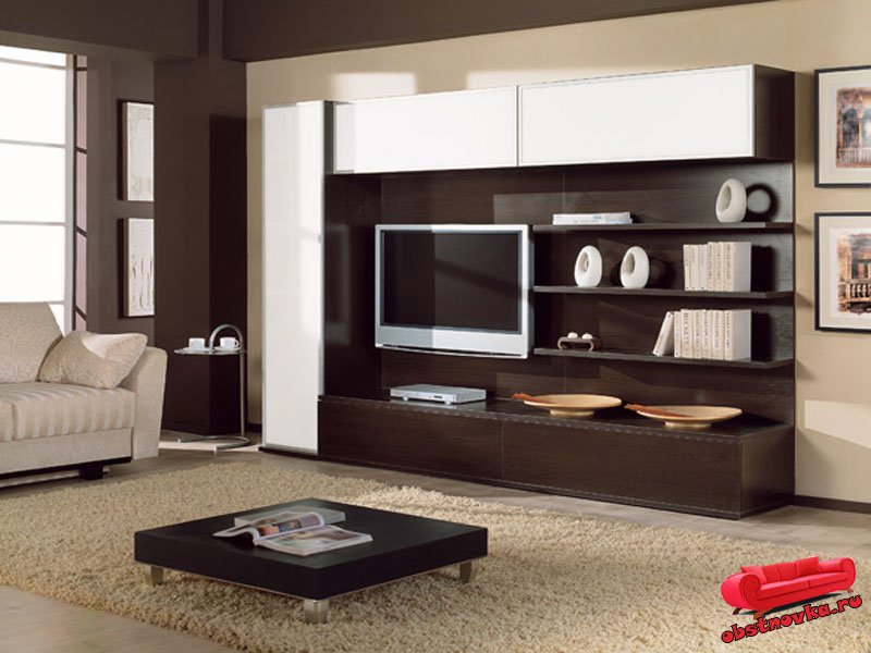 Choisir des meubles dans le hall