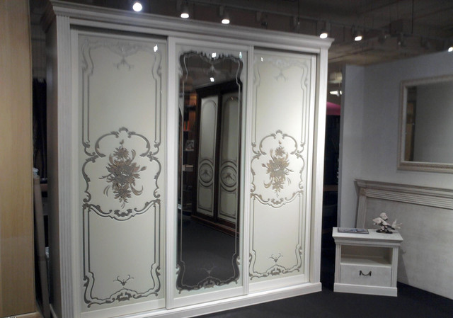 Armoire classique