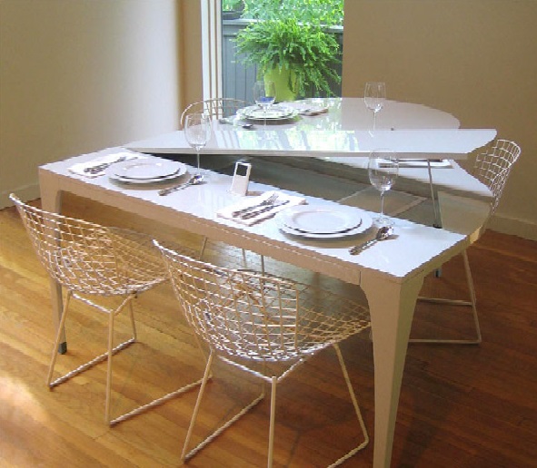 Table à manger en plastique